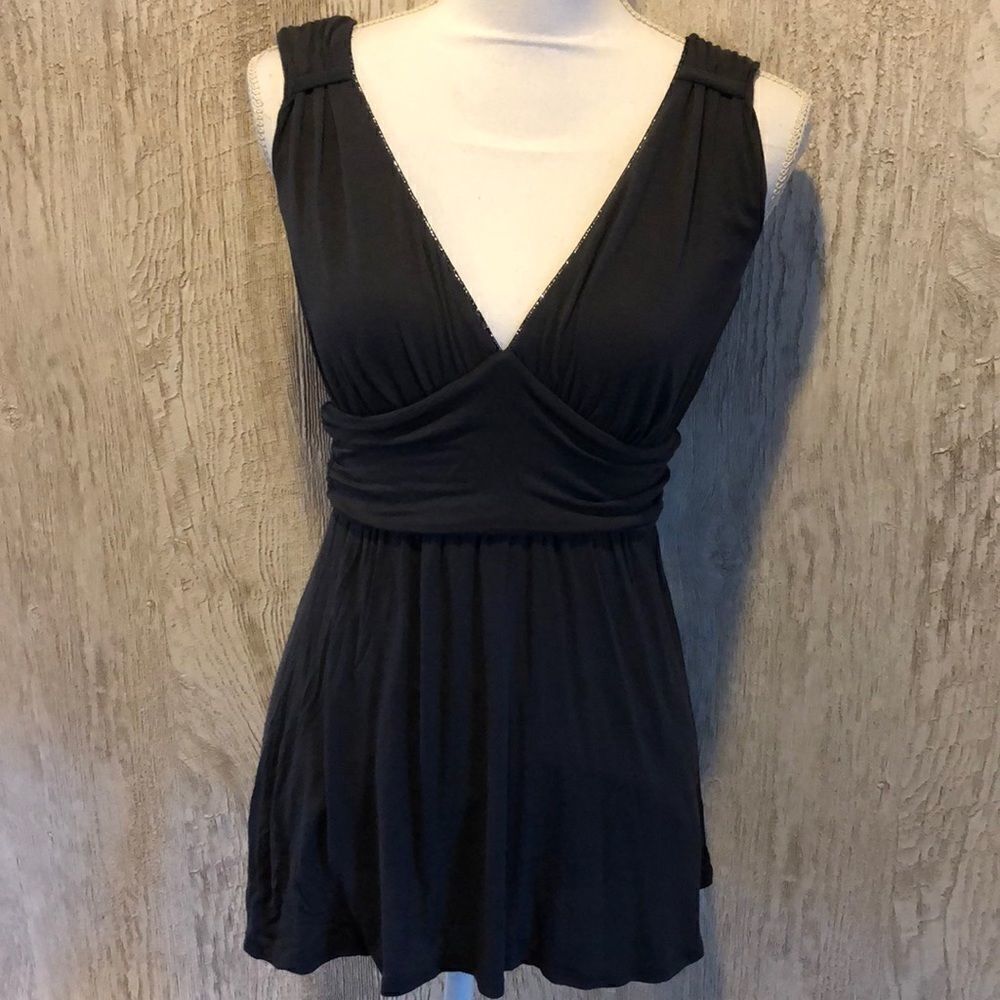 Ella Moss Dark Gray V Neck Flowy Tank Top